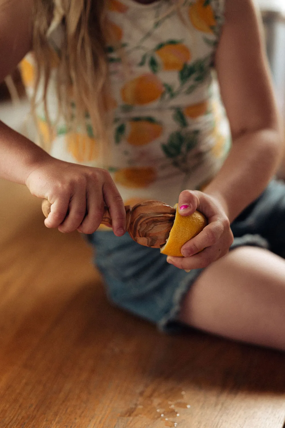 Natuur en Puur Olijfhouten Citroenpers handgemaakt