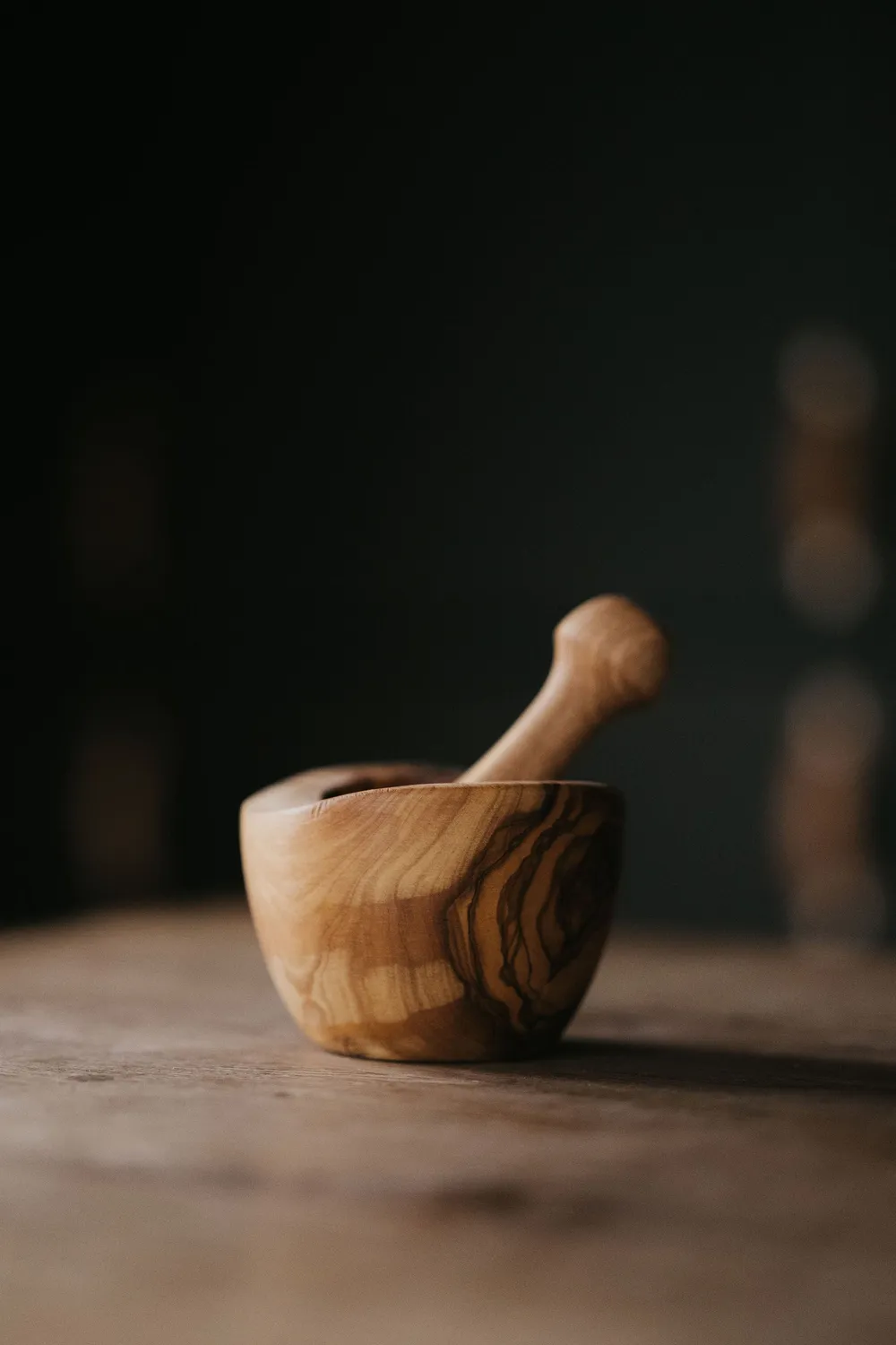 Natuur en Puur olijfhout vijzel met stamper handgemaakt